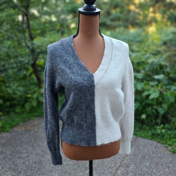 Bartolini Womens Vneck Two Tone Sweater Alpaca Wool Made in Italy Size M - Picture 2 of 7